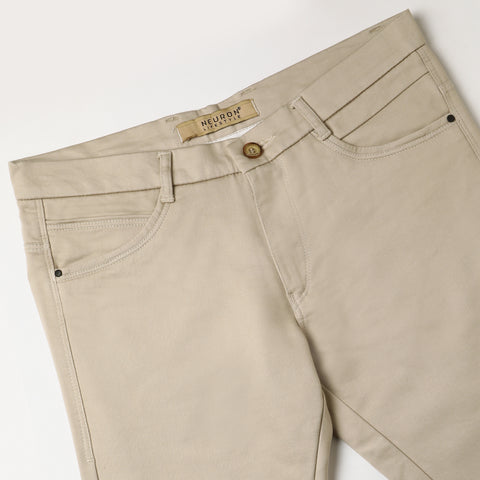 Men Cream Trouser With Patch Pocket
