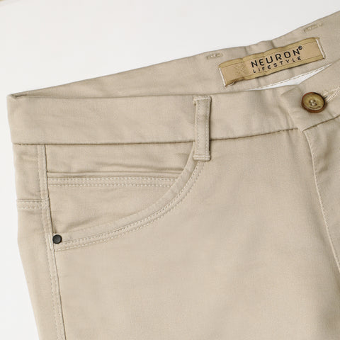 Men Cream Trouser With Patch Pocket