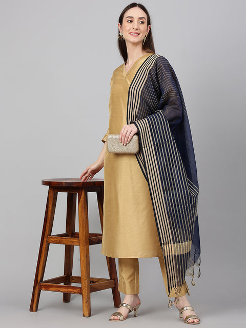 Women Gold Crepe Silk Solid Kurta with Pant and Dupatta (Set1-225)