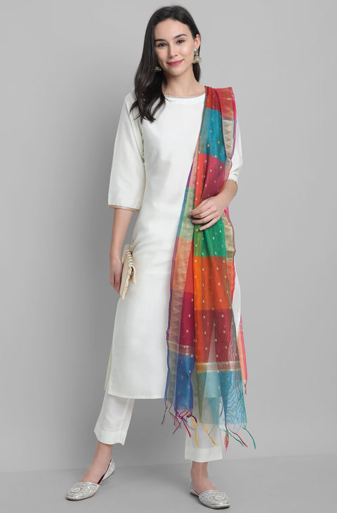 Women White Solid Kurta with Trousers & Dupatta (Set268)