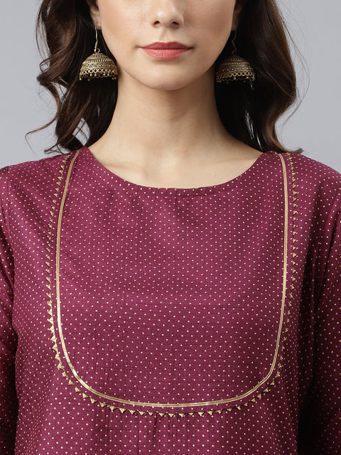 Women Maroon Foil Print Kurta with Trousers (Set488)