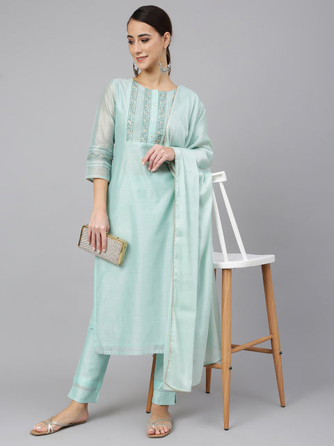 Women Embroidered Thread Work Kurta Set (Set561)