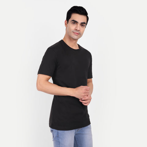 Men Black Plain T-shirt