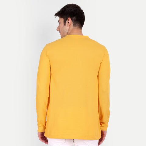 Men’s Yellow Henley Collar T-shirt.