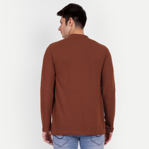 Men's Brown Solid Henley Collar T-shirt