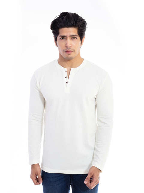 Men’s Off White Henley Collar T-shirt.